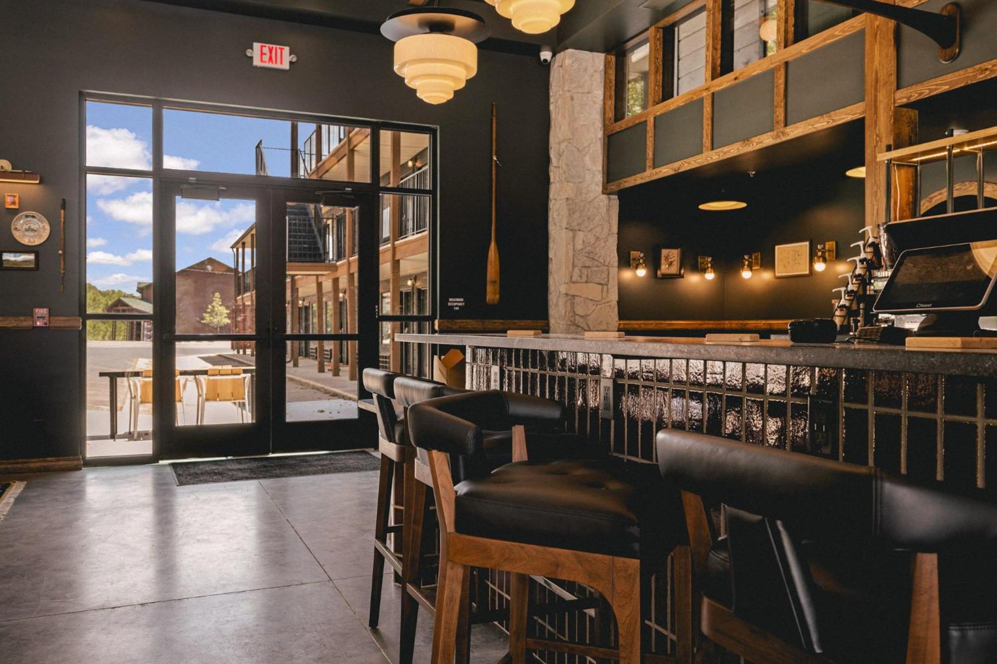 The Ozarker Lodge Бренсон Екстер'єр фото